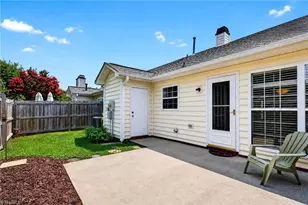 110 Mansfield Cir, Greensboro, NC 27455 - Photo 34