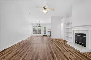 110 Mansfield Cir, Greensboro, NC 27455 - Photo 24