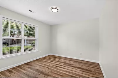 110 Mansfield Circle, Greensboro, NC 27455 - Photo 14