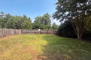 5439 Sky Hill Dr, Greensboro, NC 27301 - Photo 22