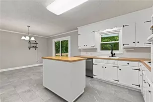 140 Clifton Dr, Reidsville, NC 27320 - Photo 24