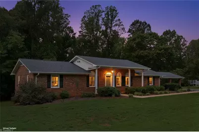140 Clifton Drive, Reidsville, NC 27320 - Photo 2