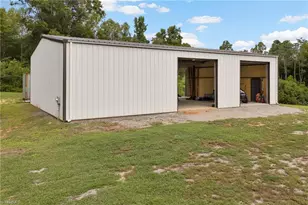 277 Crooked Rd, Blanch, NC 27212 - Photo 42
