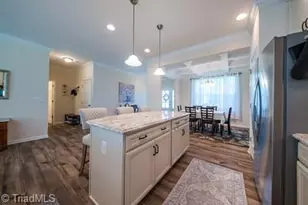 1342 Reading Ct, Burlington, NC 27217 - Photo 10