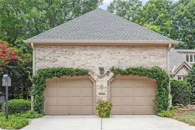 35 Sturbridge Lane, Greensboro, NC 27408 - Photo 4