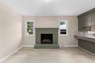 117 Hinshaw Ave, Yadkinville, NC 27055 - Photo 18