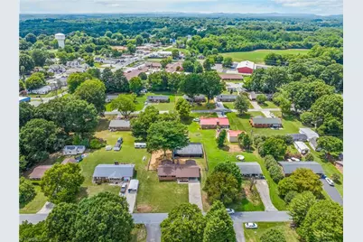 117 Hinshaw Avenue, Yadkinville, NC 27055 - Photo 42