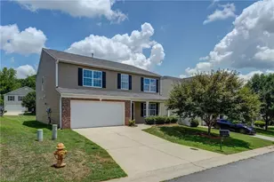 5955 Odenton Ln, Pfafftown, NC 27040 - Photo 2