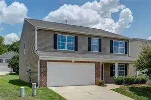 5955 Odenton Ln, Pfafftown, NC 27040 - Photo 1