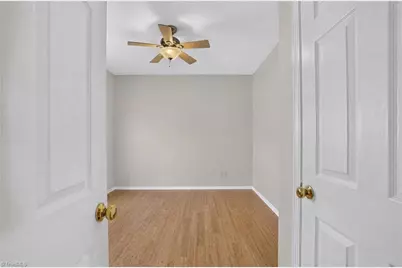 4045 Fountain Grove Drive, High Point, NC 27265 - Photo 46