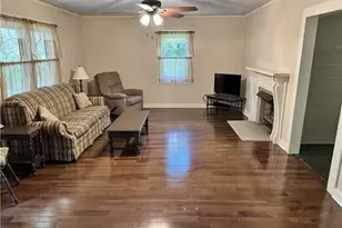 137 Old Rockford Rd, Dobson, NC 27017 - Photo 10