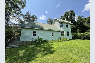 137 Old Rockford Road, Dobson, NC 27017 - Photo 4