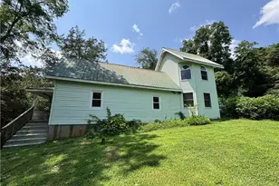137 Old Rockford Rd, Dobson, NC 27017 - Photo 4