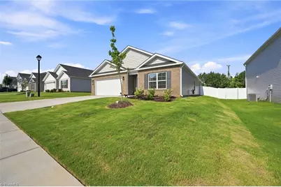 141 Big Laurel Drive, Mocksville, NC 27028 - Photo 4
