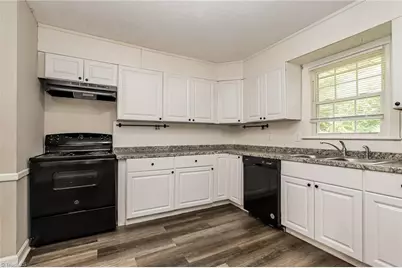 3030 Magazine Drive, Winston-Salem, NC 27106 - Photo 8