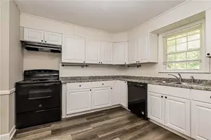 3030 Magazine Dr, Winston-Salem, NC 27106 - Photo 8