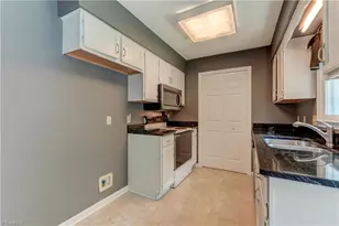 600 Creekridge Dr, Eden, NC 27288 - Photo 14
