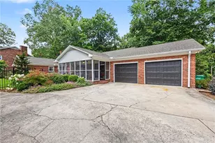 950 Croyden St, High Point, NC 27262 - Photo 46