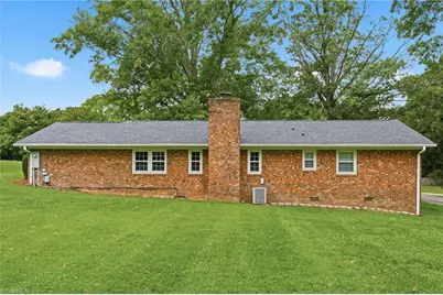 145 W Lake Road, Eden, NC 27288 - Photo 16
