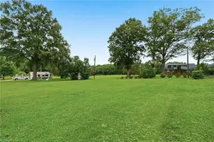 145 W Lake Rd, Eden, NC 27288 - Photo 18