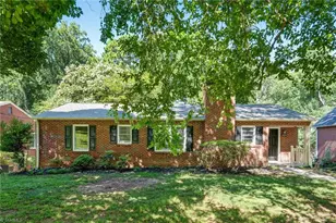 1206 Magnolia St, Winston-Salem, NC 27103 - Photo 4
