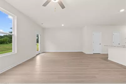 2126 Willow Glen Drive, Graham, NC 27253 - Photo 10