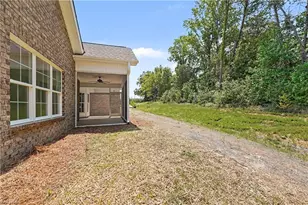 17 Asher Ln, Greensboro, NC 27455 - Photo 38