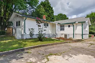1311 Forrest St, High Point, NC 27262 - Photo 26