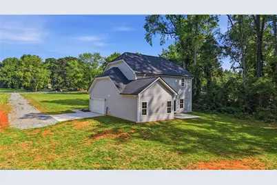 3046 Nc Highway 62 E, Liberty, NC 27298 - Photo 38