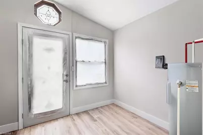 301 West End Boulevard, Madison, NC 27025 - Photo 6