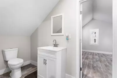 301 West End Boulevard, Madison, NC 27025 - Photo 18