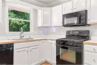 2112 Kello Drive, Greensboro, NC 27455 - Photo 12