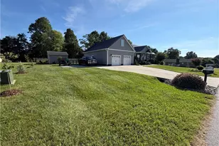 6861 Country Meadows Ln, Trinity, NC 27370 - Photo 6