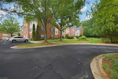 524 College Road #204, Greensboro, NC 27410 - Photo 30