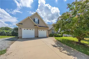 3146 Clear Ridge Dr, Trinity, NC 27370 - Photo 4
