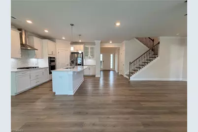 4270 Pelican Street, High Point, NC 27265 - Photo 10