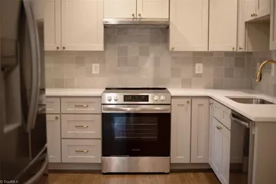 3035 Walnut Avenue, Winston-Salem, NC 27106 - Photo 44