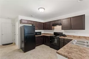 1813 Alyssum Pl, Winston-Salem, NC 27127 - Photo 10