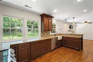 4831 Welwyn Rd, Winston-Salem, NC 27104 - Photo 8
