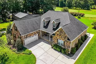 4898 Forest Oaks Dr, Greensboro, NC 27406 - Photo 40