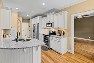 4898 Forest Oaks Dr, Greensboro, NC 27406 - Photo 14