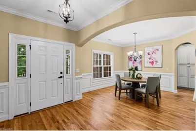 4898 Forest Oaks Drive, Greensboro, NC 27406 - Photo 4