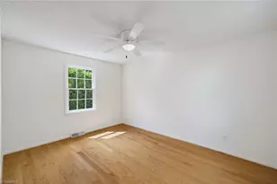 1008 W Northwood St, Greensboro, NC 27408 - Photo 18