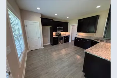 412 Stage Coach Trail, Greensboro, NC 27410 - Photo 4