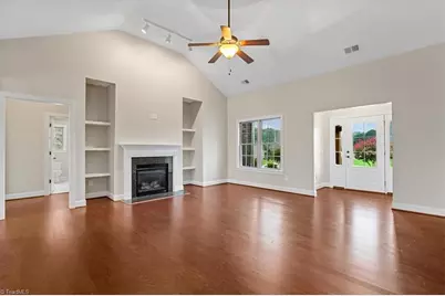106 Shining Way, Trinity, NC 27370 - Photo 6