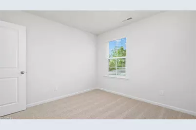 626 Beechwood Circle, Thomasville, NC 27360 - Photo 12
