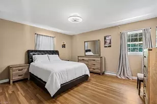 1106 McDowell Dr, Greensboro, NC 27408 - Photo 28
