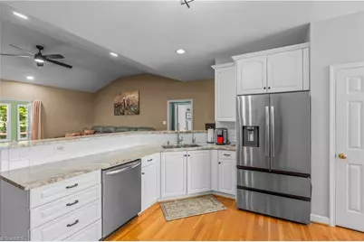 3947 Navy Place, High Point, NC 27265 - Photo 14