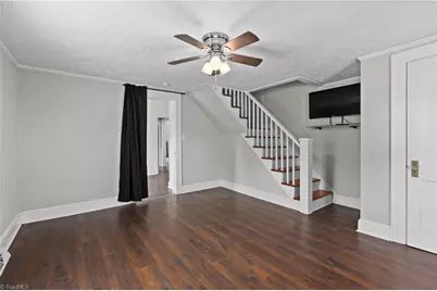 220 Broad Street, Mount Airy, NC 27030 - Photo 18