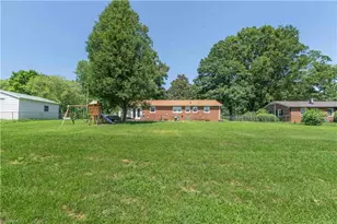 1826 Old Hollow Rd, Walkertown, NC 27051 - Photo 28